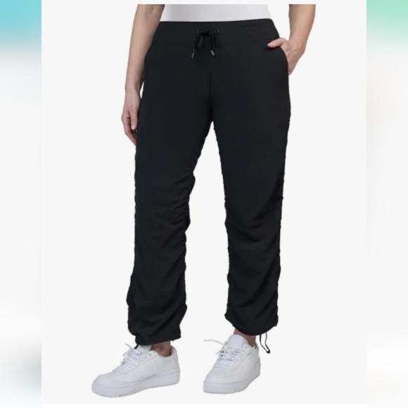 NWT Kirkland Signature Ladies Active Pants Black - Picture 1 of 4